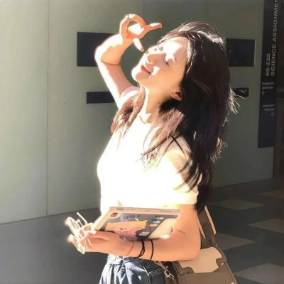 10号舱里的女人